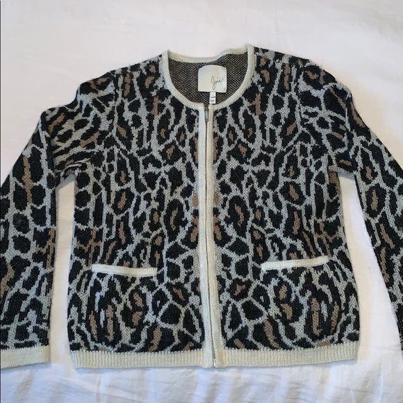 Joie Sweaters - Joie leopard print zip front sweater Joie Sweaters - Joie leopard print zip front sweater